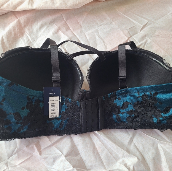 🆕️ Torrid Boudoir Strapless Push Up - Picture 2 of 2